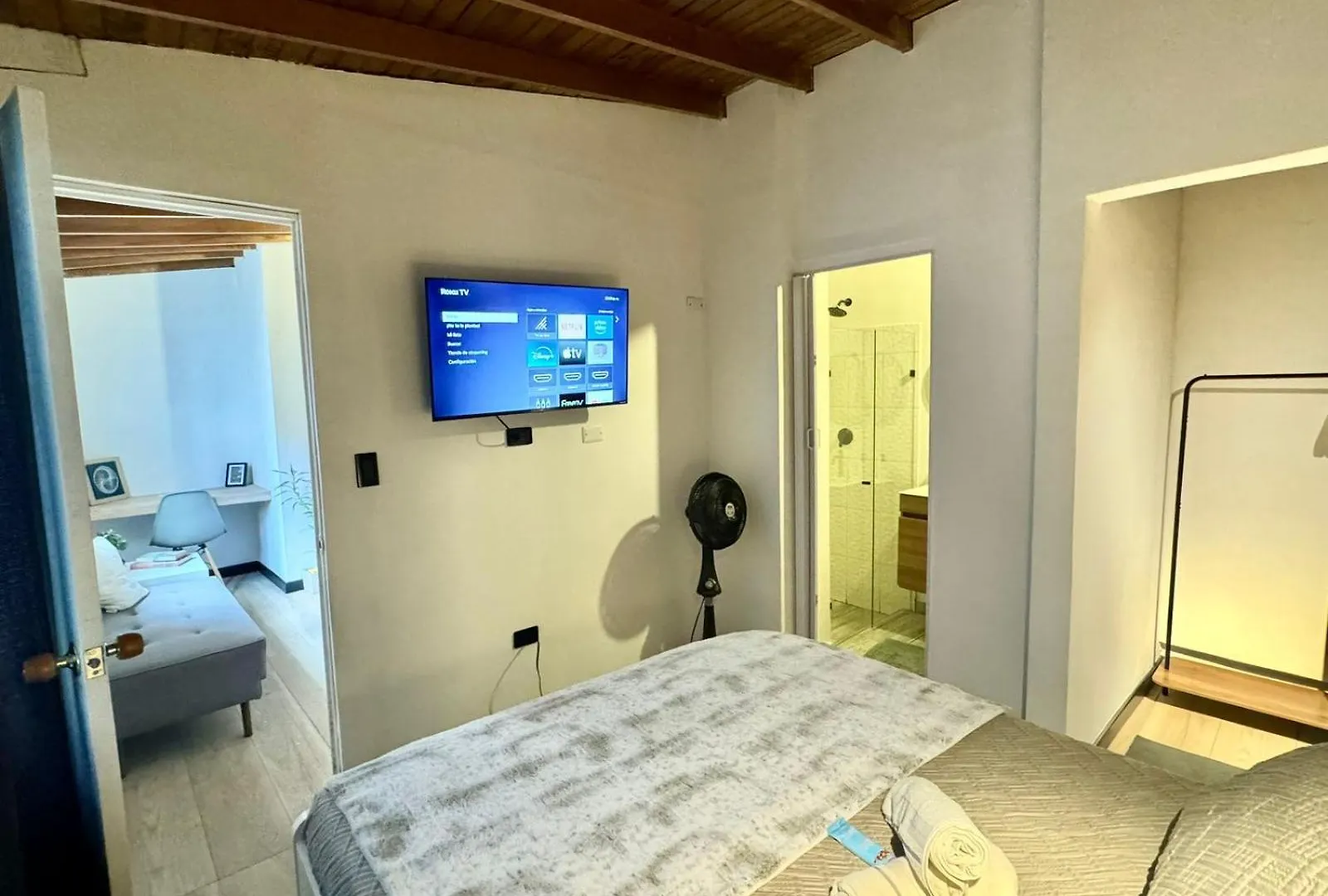 Lucia Metro House Apartment Medellin